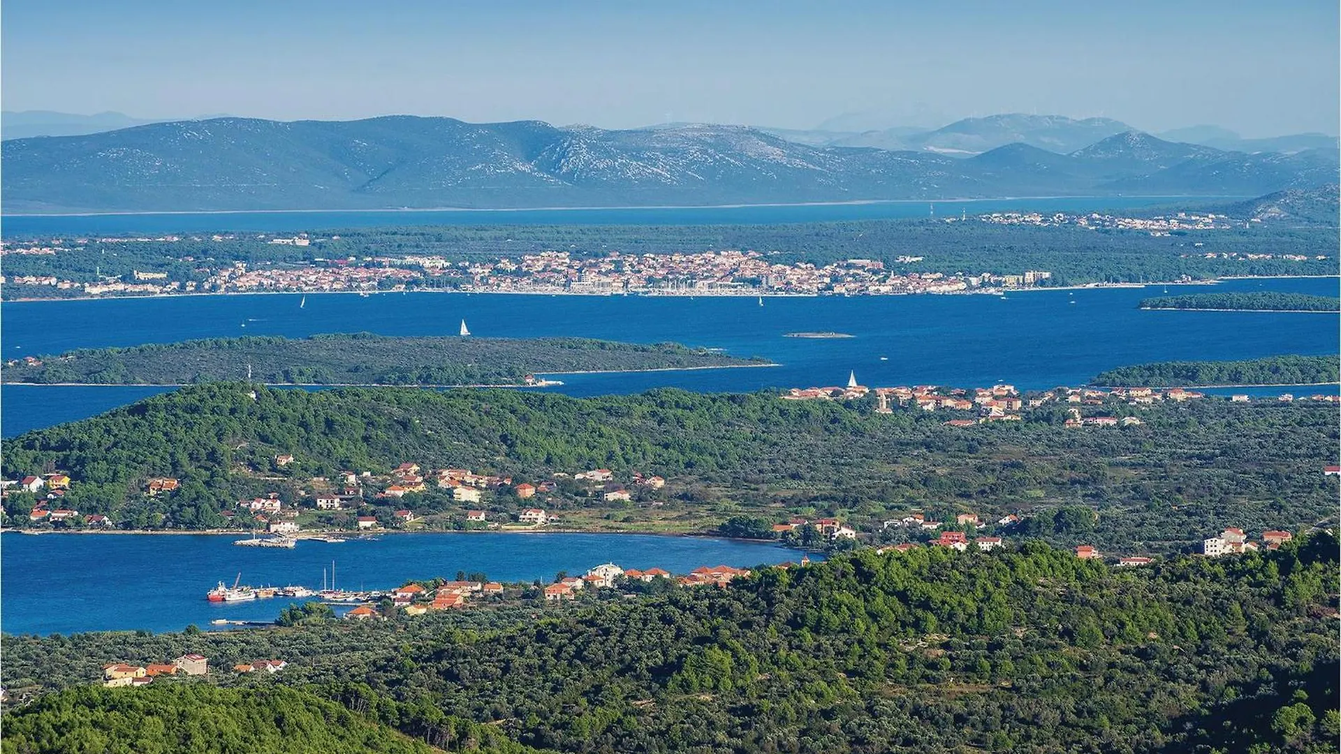 Nice Home In Zizanj With Kitchen Otok Zizanj